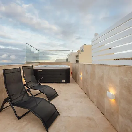New - Only Unit 2, Modern 2-bedroom With Common Heated Jacuzzi By Sf Homes