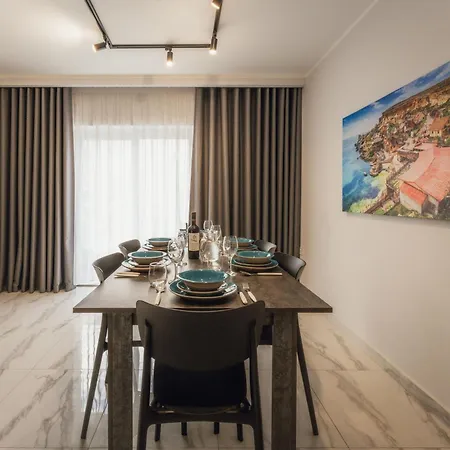 Apartment New - Only Unit 2, Modern 2-bedroom With Common Heated Jacuzzi By Sf Homes San Ġiljan