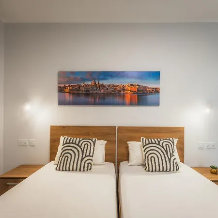 New - Only Unit 2, Modern 2-bedroom With Common Heated Jacuzzi By Sf Homes *