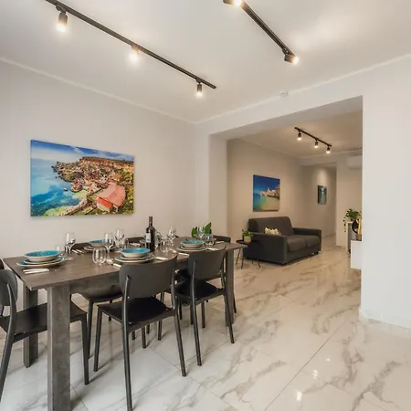 New - Only Unit 2, Modern 2-bedroom With Common Heated Jacuzzi By Sf Homes Appartement San Ġiljan