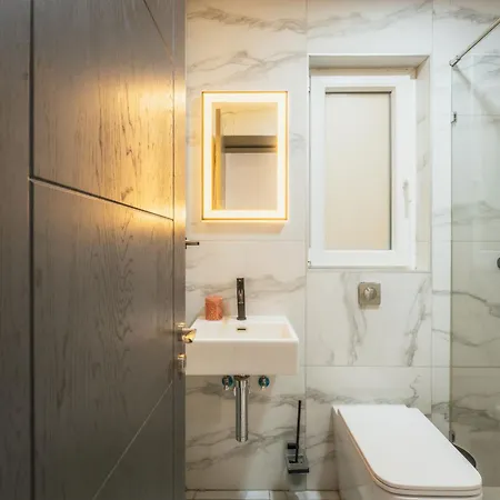 New - Only Unit 2, Modern 2-bedroom With Common Heated Jacuzzi By Sf Homes San Ġiljan