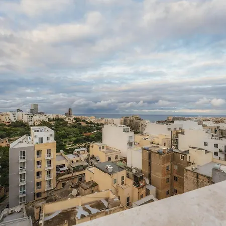 New - Only Unit 2, Modern 2-bedroom With Common Heated Jacuzzi By Sf Homes Apartment *