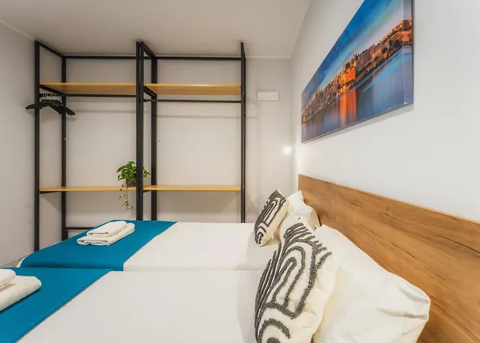 Apartman New - Only Unit 2, Modern 2-bedroom With Common Heated Jacuzzi By Sf Homes San Ġiljan