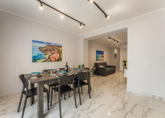 New - Only Unit 2, Modern 2-bedroom With Common Heated Jacuzzi By Sf Homes Apartman San Ġiljan